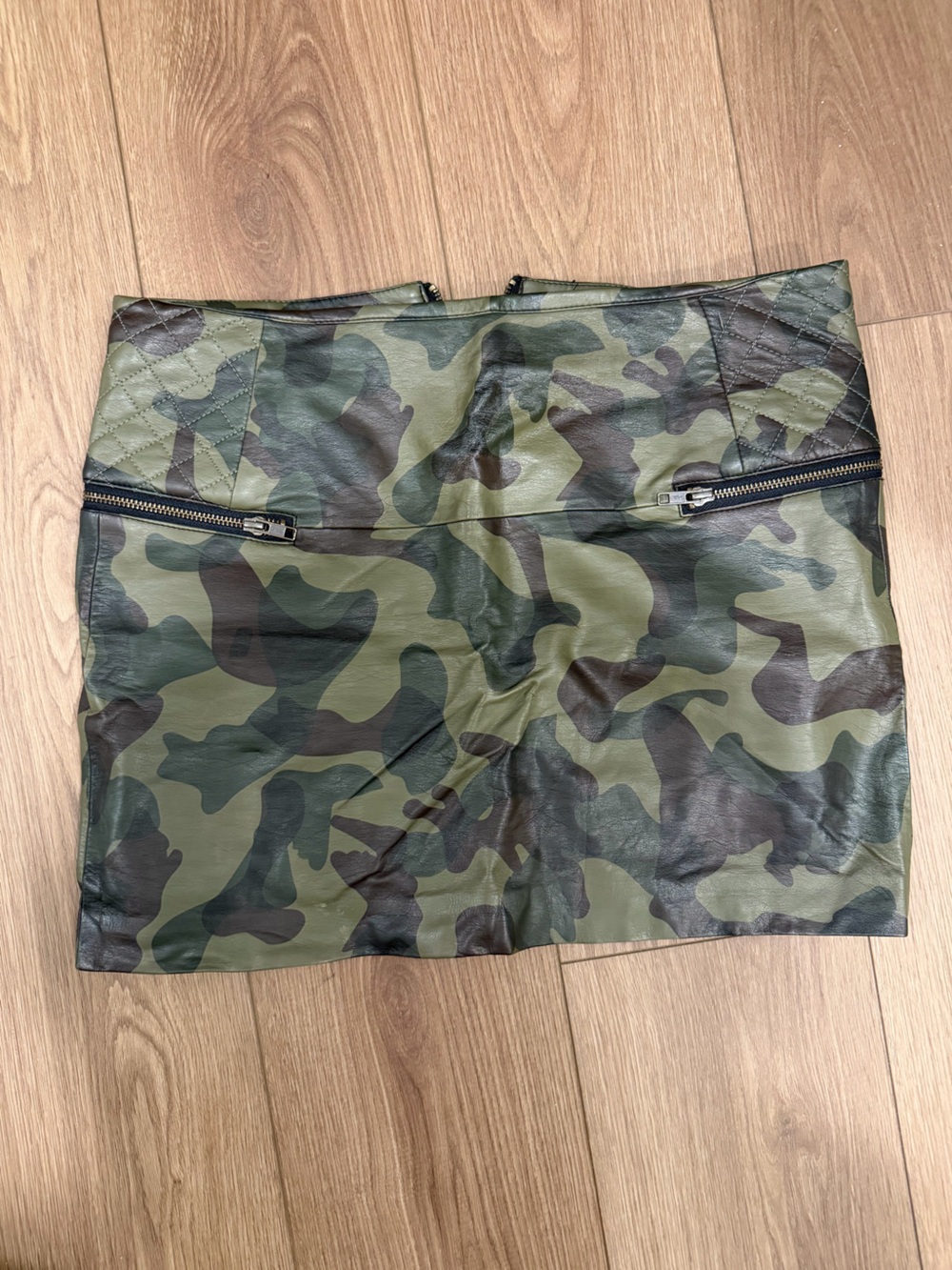 Sam Edelman Men's Camouflage Cargo Pants in Green and Brown